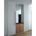 Комбиниран плакар со дрво и огледало / Combined wood and mirror wardrobe