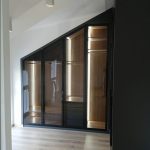 Аголен плакар со стаклени врати / Corner wardrobe with glass doors
