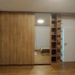 Лизгачки плакар со странични полици / Sliding wardrobe with side shelves